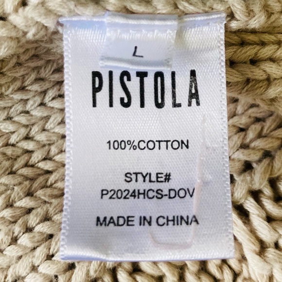 Pistola Revolve Kiran oversized sweater vest in ecru  color. Size Large. - Picture 9 of 9